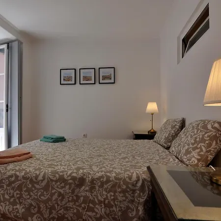Your At Alfama's Heart Appartement